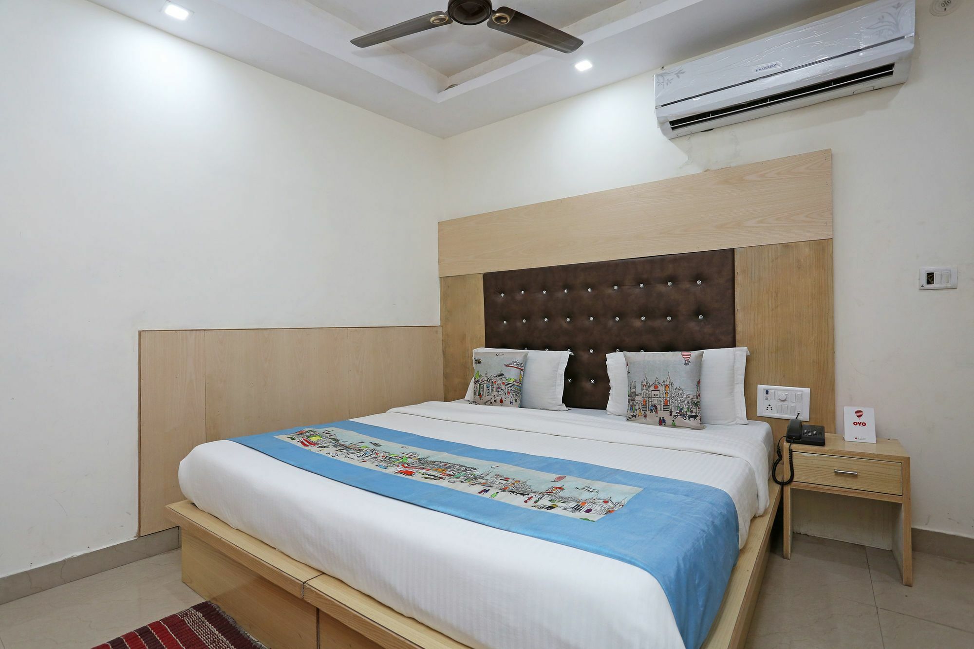 Oyo 9233 Hotel Cottage Lord Krishna Nueva Delhi Exterior foto