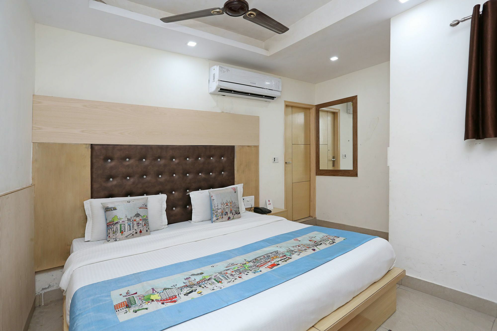 Oyo 9233 Hotel Cottage Lord Krishna Nueva Delhi Exterior foto